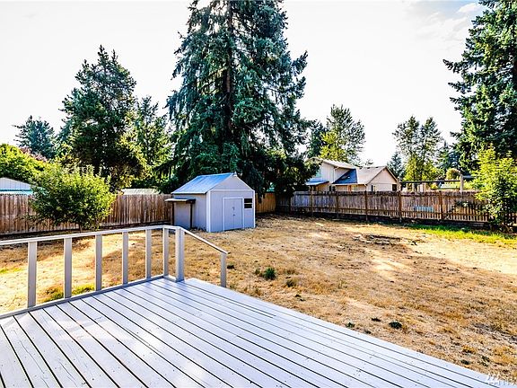 4th image of 16245 83rd Way SE