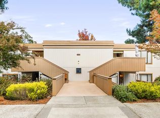 1125 Singingwood Ct APT 1, Walnut Creek, CA 94595