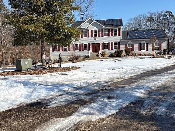 2nd image of 15324 Brandywine Rd