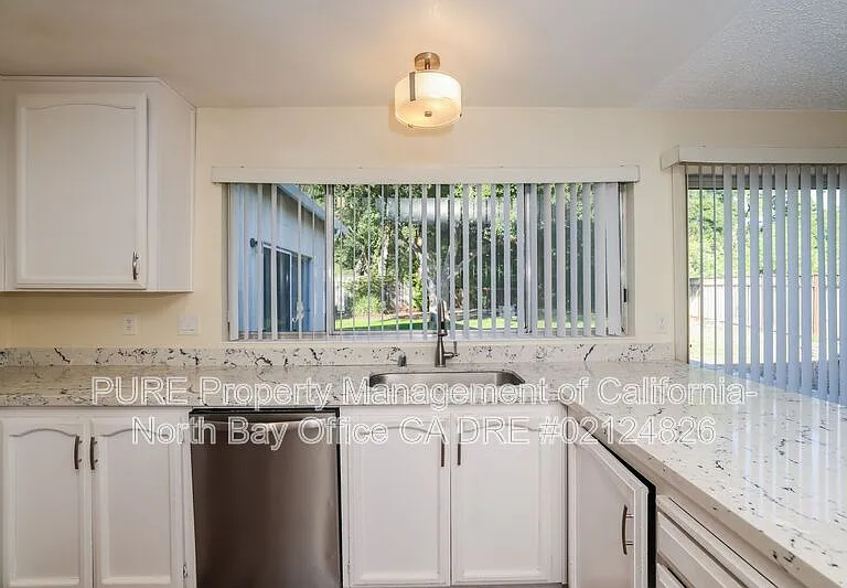 5336 Alyssum Ct — Photo 8