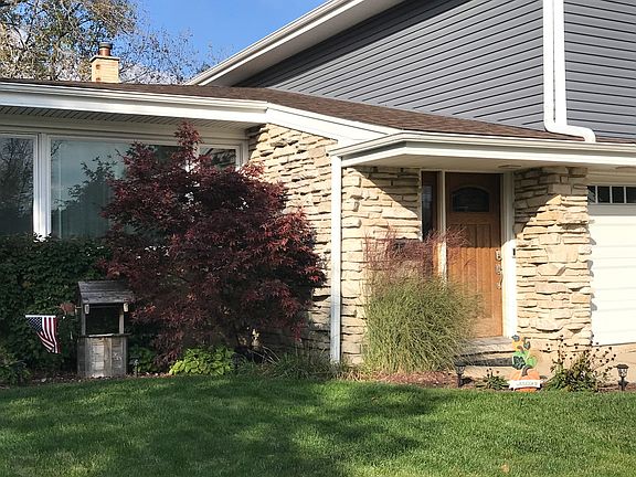 2nd image of 2836 Mayfair Ave