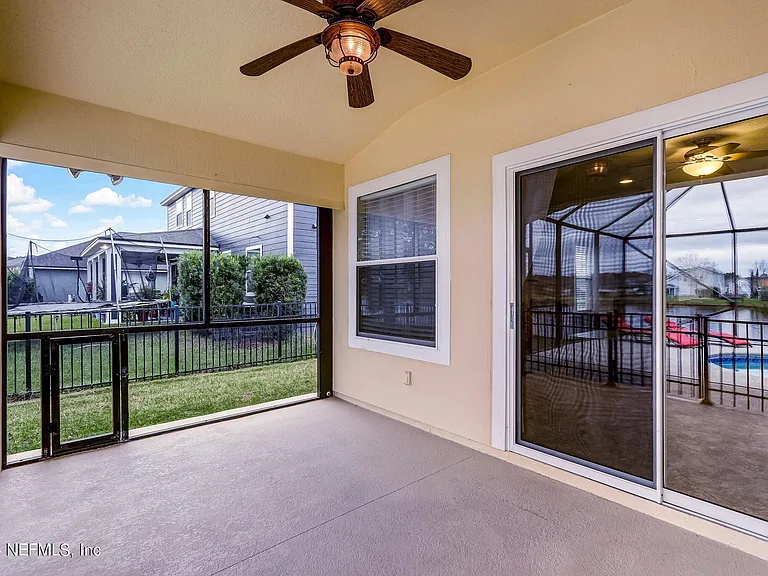 529 Casa Sevilla Ave — Photo 28