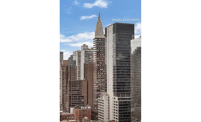 Sold by Engel & Völkers New York City | media 3