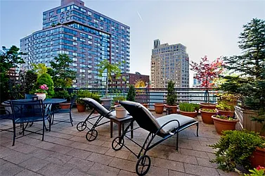 Rented by Hudson Real Estate International LLC