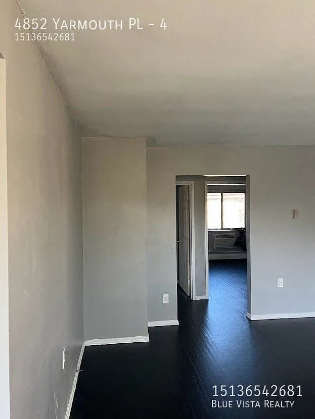 2 bed, 1.5 bath, 800 sqft, $1,095 — Photo 2