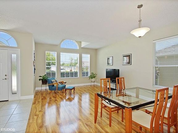 2nd image of 14346 Viburnum Ln
