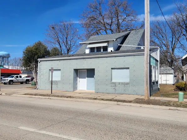 1110 W Oakland Ave, Austin, MN 55912