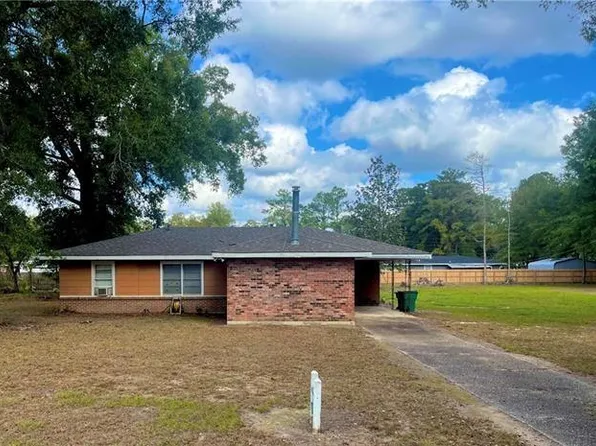 215 Bankston Dr, Bogalusa, LA 70427