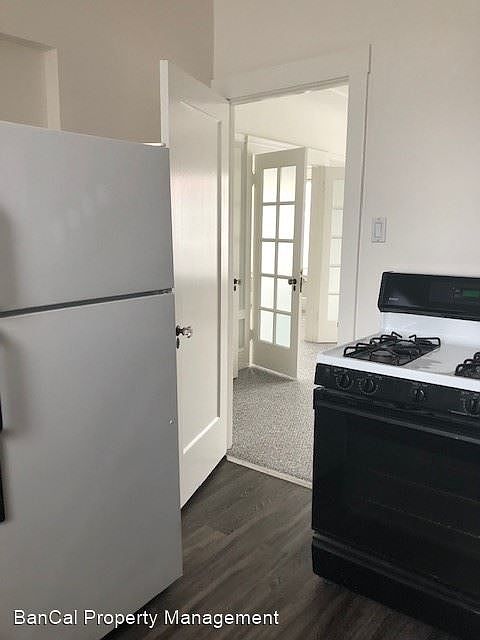 1st image of 311 28th Ave APT 2