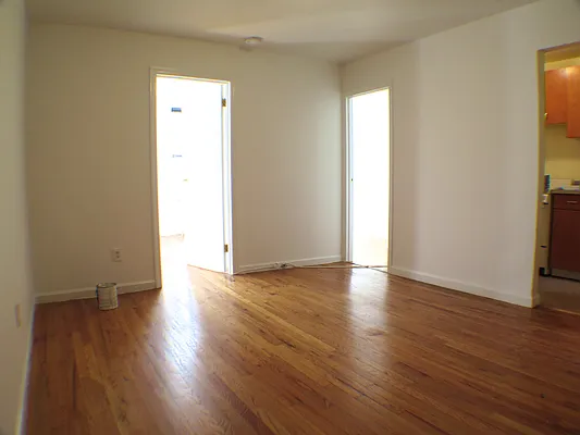 Rented by Glasser Realty LLC | media 11