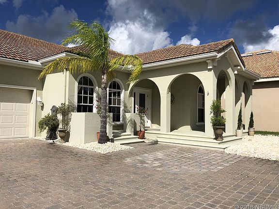 5th image of 498 Venetian Villa Dr