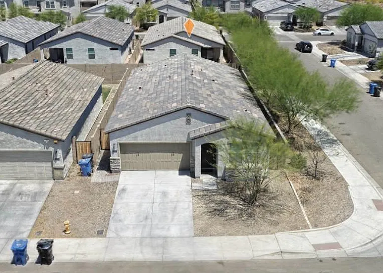 5722 W Getty Dr — Photo 44