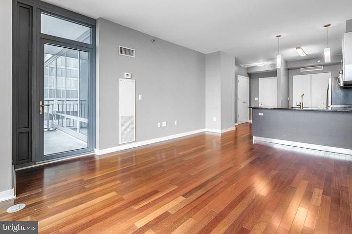 1st image of 2101 Market St Unit 2308