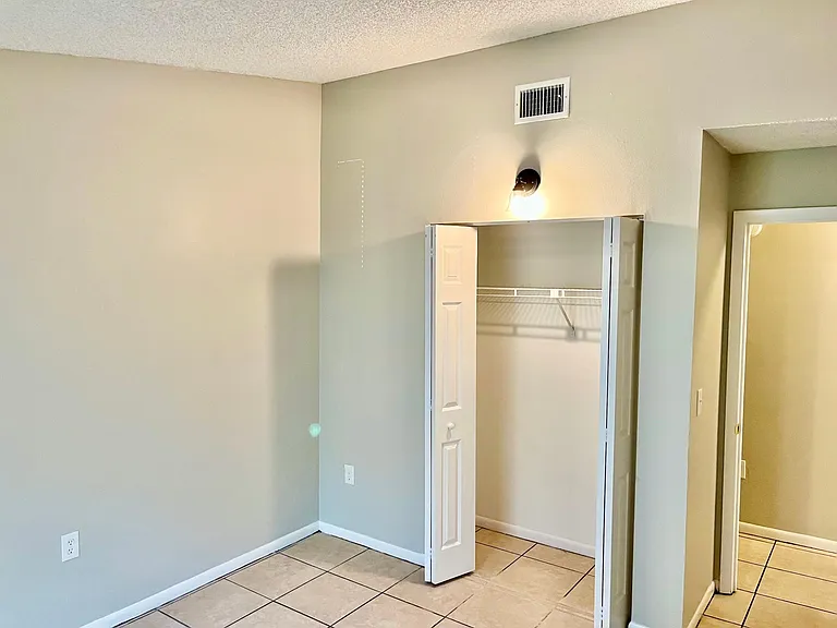 1610 Crystal Park Cir #1610 — Photo 5
