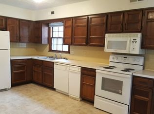 1422 Ashbourne Dr, Lynchburg, VA 24501