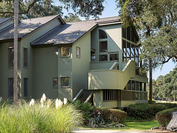 2nd image of 4506 Park Lake Dr