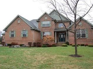 385 Countryside Dr N, Troy, OH 45373