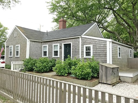 2nd image of 15A Vestal St #1