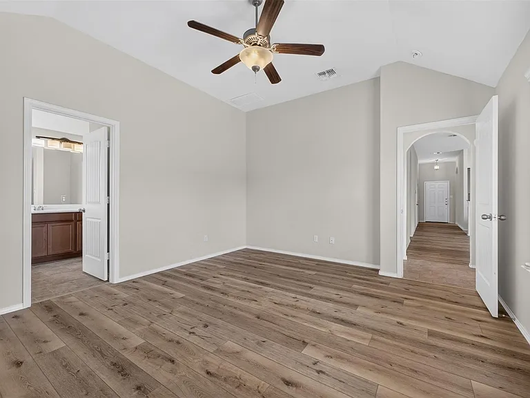 141 Vermilion Marble Trl — Photo 12