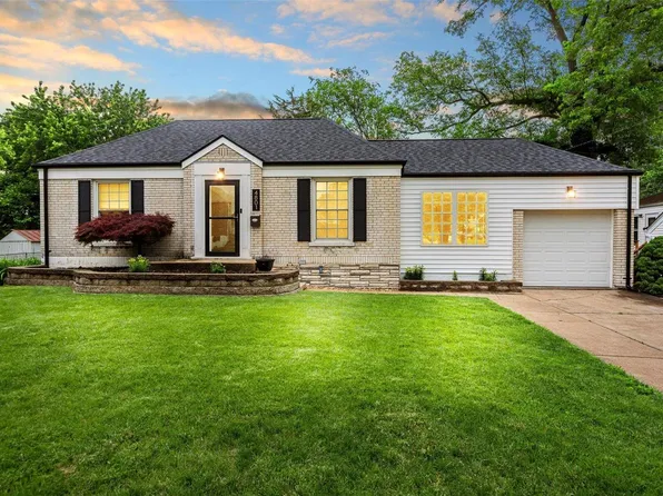 4801 Hershey Dr, Saint Louis, MO 63123