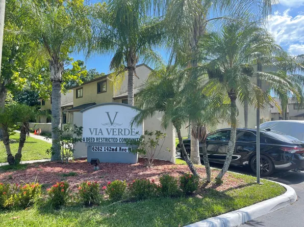 6262 142nd Ave N Unit 605, Largo, FL 33760