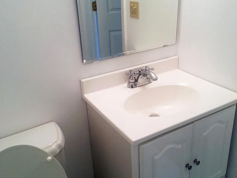995 S Court Of Shorewood #3B — Photo 6