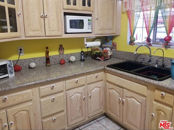 5th image of 5225 Fostoria St