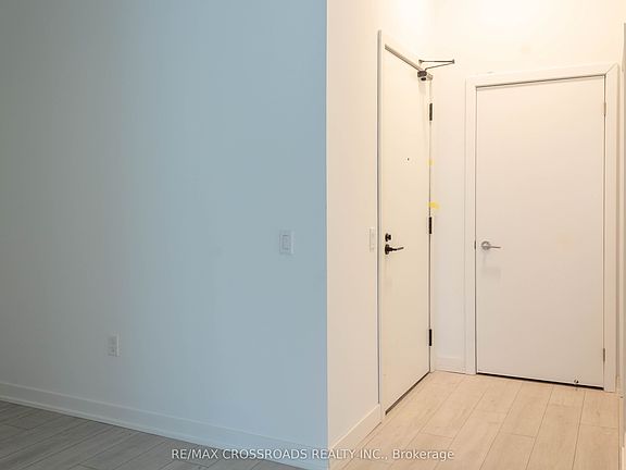 3rd image of 1606 Charles St #205