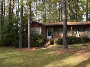 913 Arbor Rd, Rockingham, NC 28379
