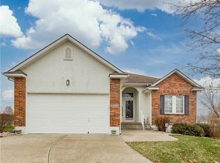 4845 SW Soldier Dr, Lees Summit, MO 64082