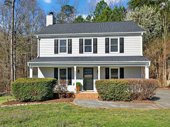 6009 Sweden Dr, Raleigh, NC 27612