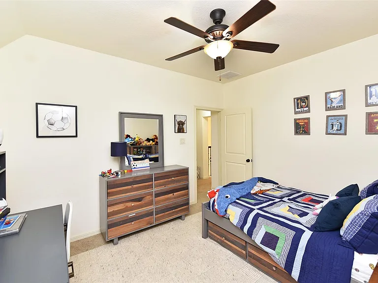 13117 Stoneleigh Terrace Dr — Photo 32