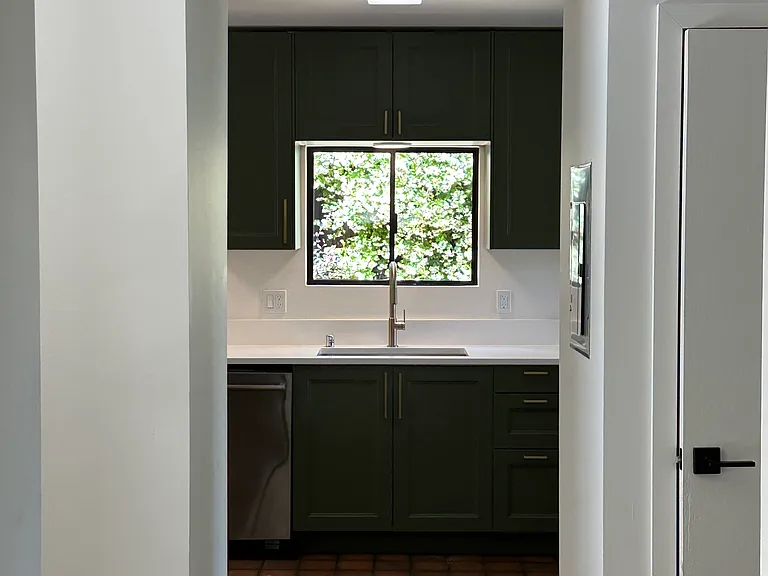 14 Summit Dr — Photo 16