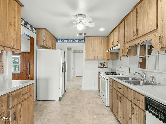 5th image of 615 Georgia Ave