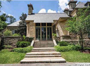 2704 Woodridge Rd, Birmingham, AL 35223