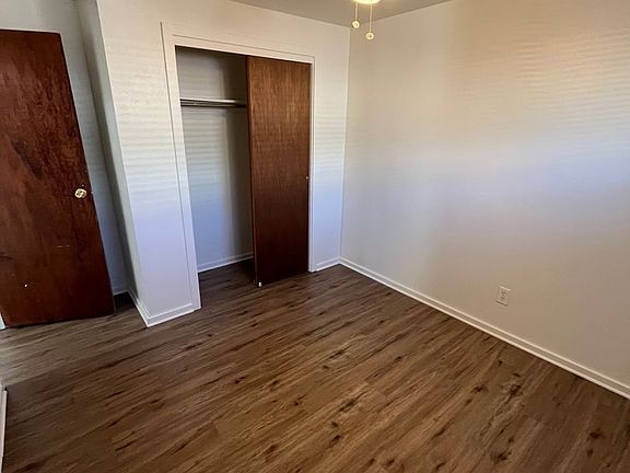 4th image of 4531-4541 Everett Ct #4539