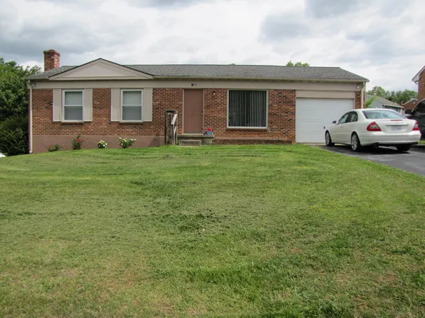 1305 Gilmore Cir, Lynchburg, VA 24501