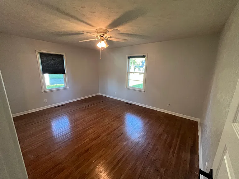 114 Elbar Dr — Photo 26