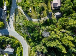 7227 Estate Dr, Columbia Shuswap, BC V0E1M8