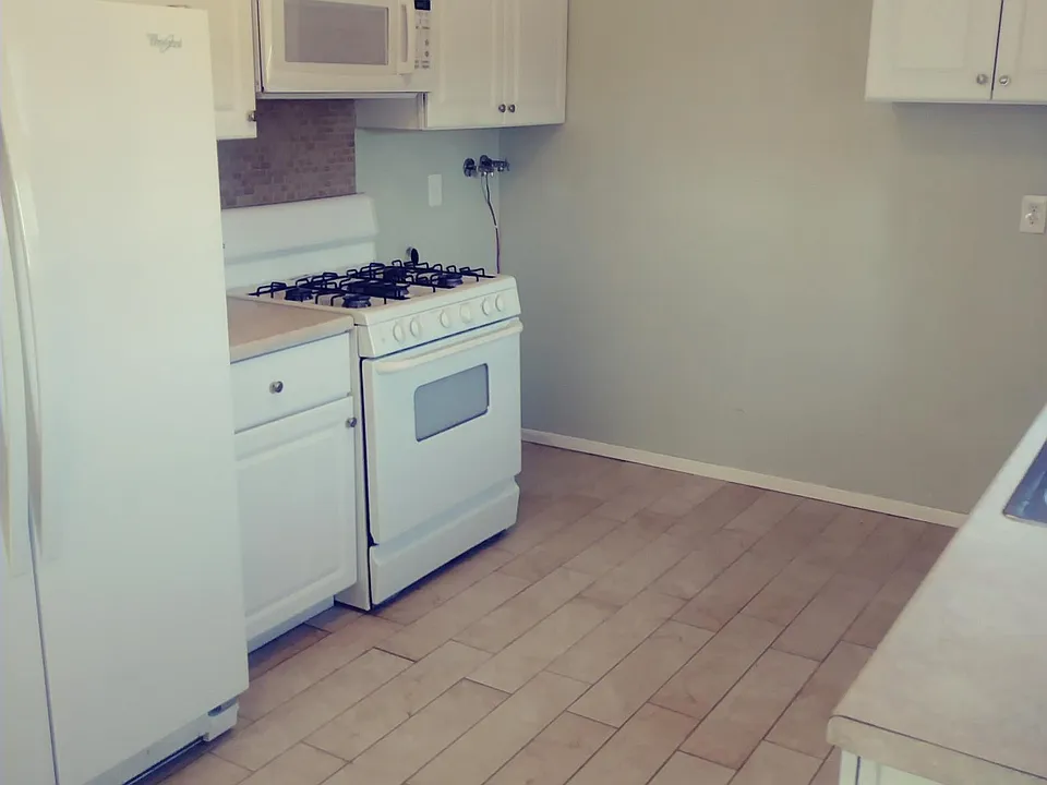 61540 El Cajon Dr