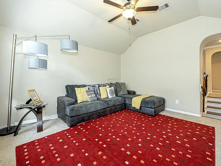 6 Camplight Ct — Photo 30
