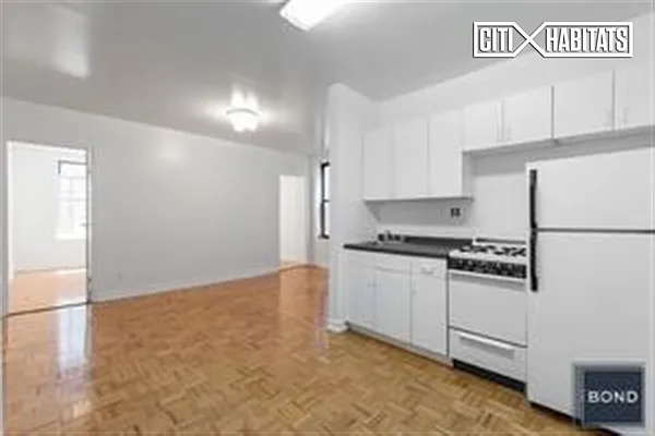 Rented by Citi Habitats | media 25