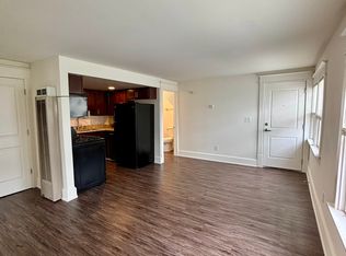 90 Laverack Ave APT 2, Depew, NY 14043