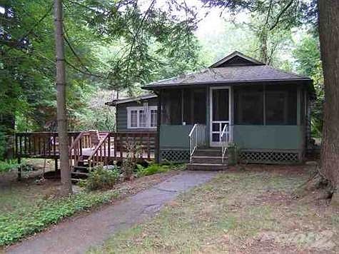 3rd image of 33 Brady Ave