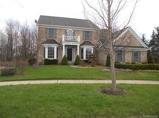 43455 McLean Ct, Novi, MI