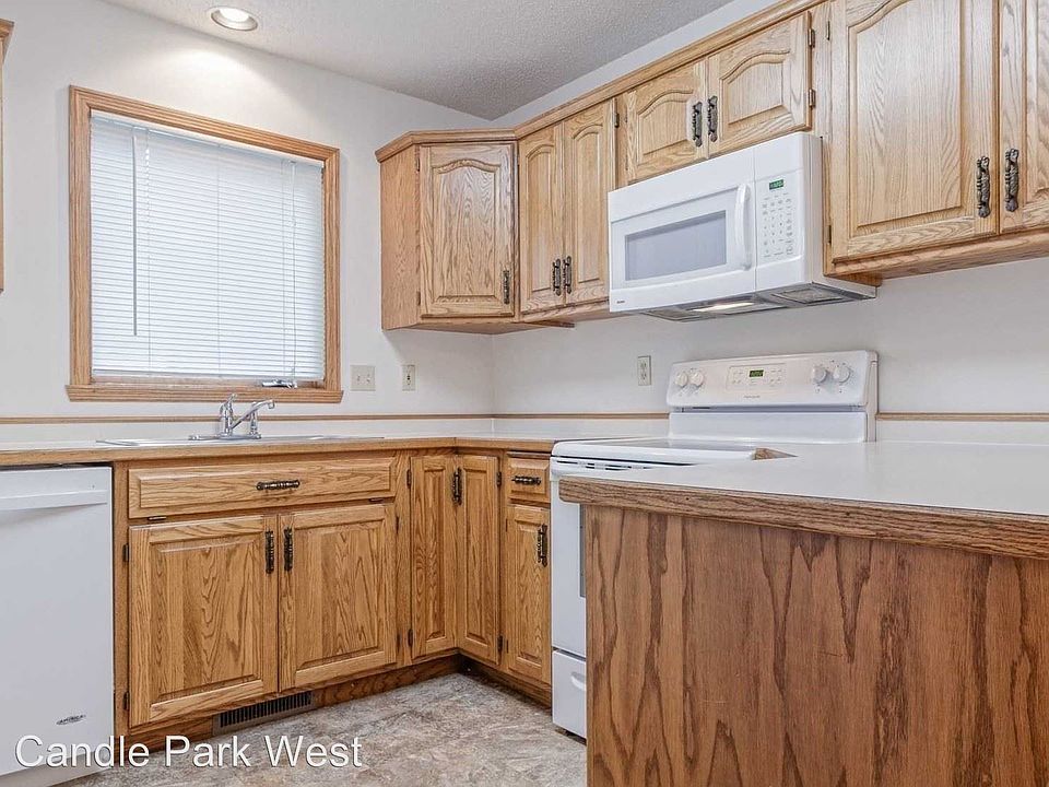 2nd image of 1751 34th St SW APT G