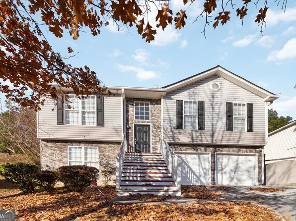 2413 Tolliver Hills Ln, Ellenwood, GA 30294