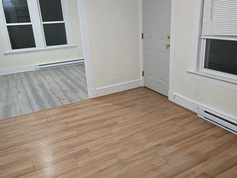325 Cumberland St — Photo 16