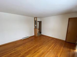 6321 Roselawn Ave #6321, Madison, WI 53716