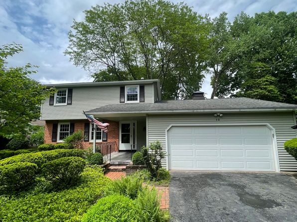 30 Fairfield Dr
